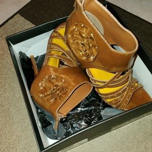 Michael Antonio Studios shoes